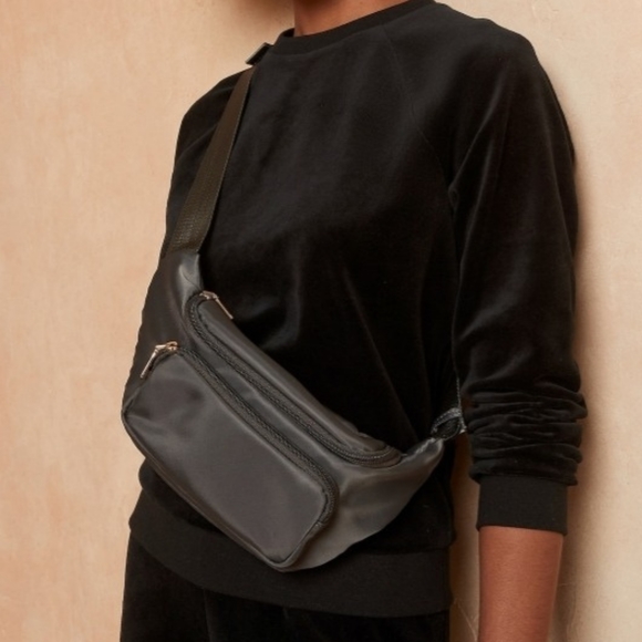 Banana Republic Velour Sweatshirt - Picture 2 of 4